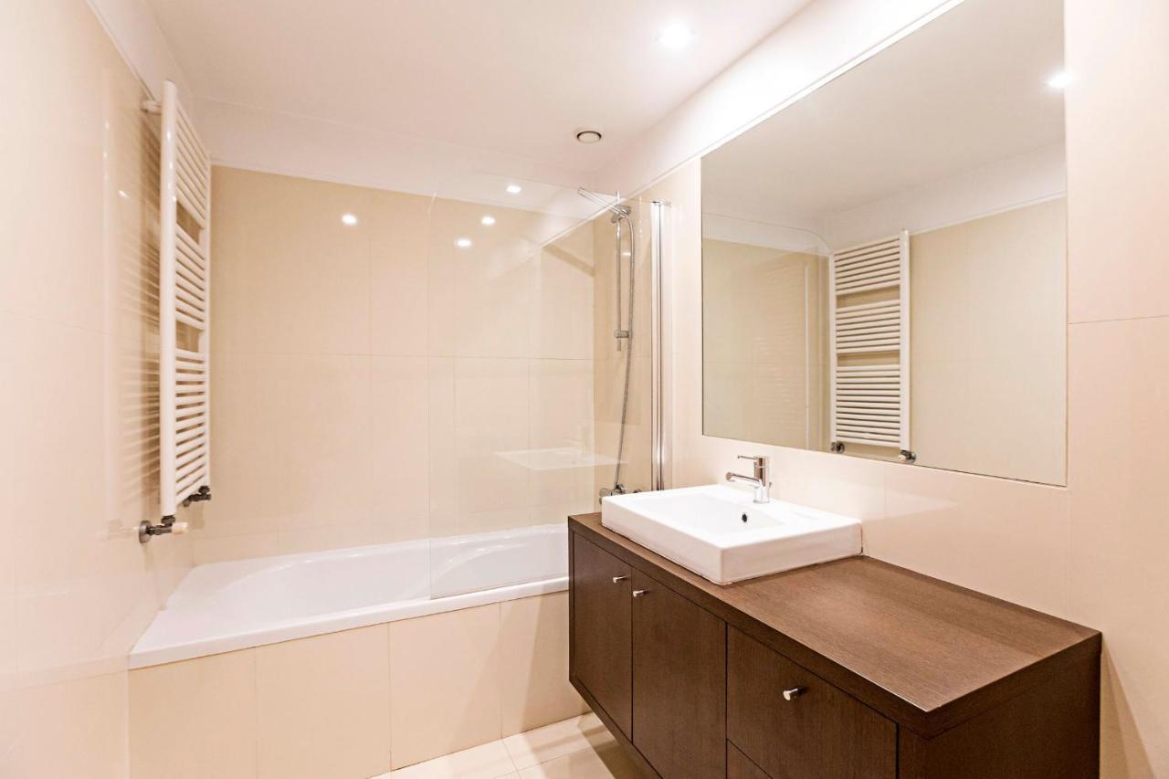2Br Flat By Metro W/ Free Parking By Lovelystay Vila Nova de Gaia Esterno foto